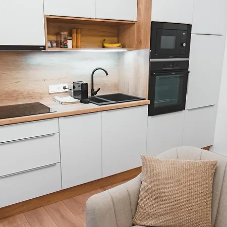 Timar 18 Apartment